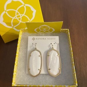 Danielle Gold Drop Earrings